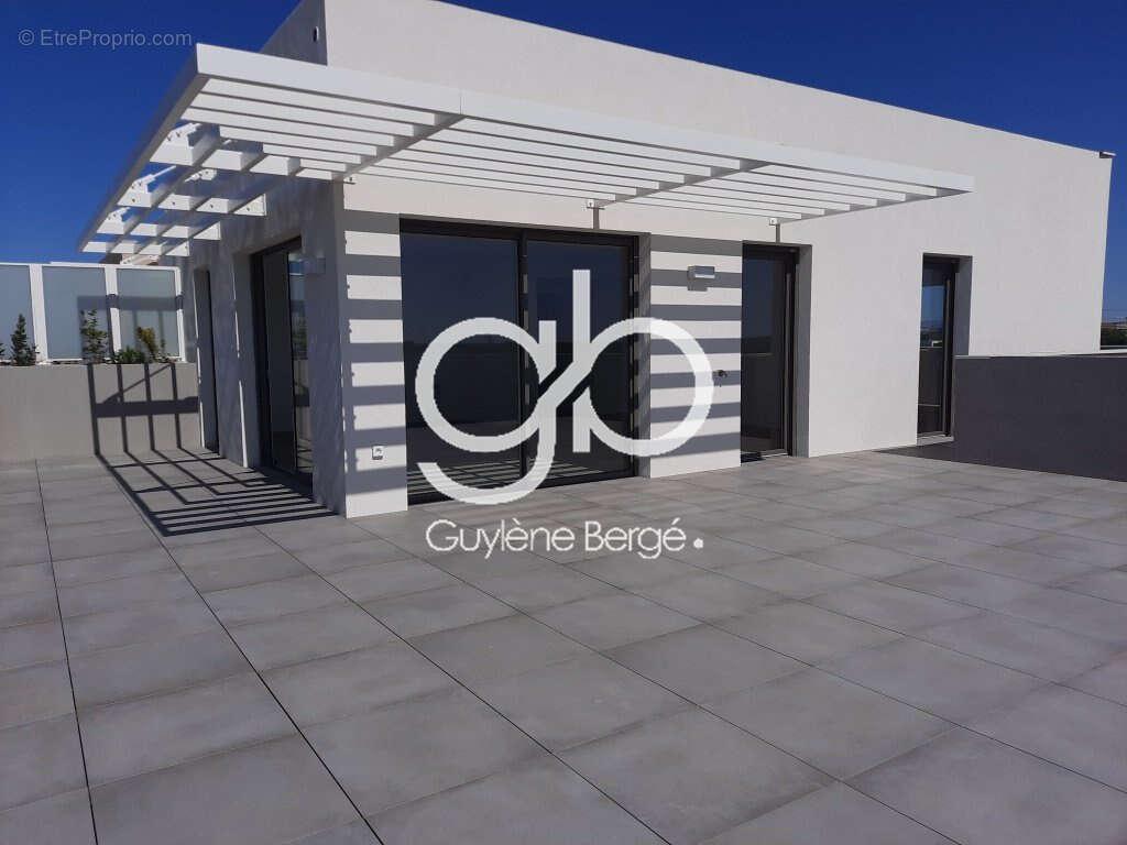 Appartement à LATTES