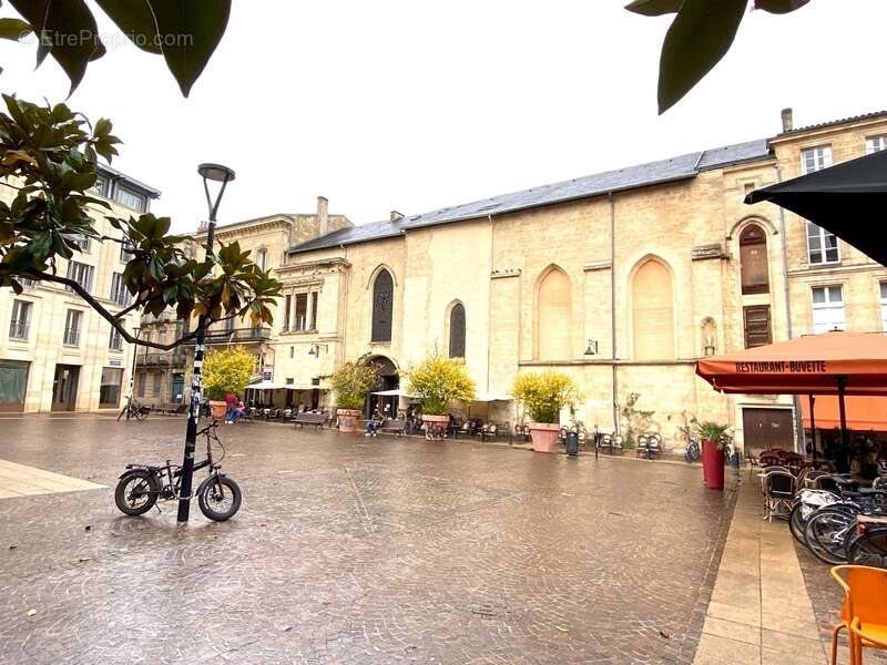 Appartement t3 (dpe c) avec terrasse - bordeaux quartier st pierre/camille jullian - immeuble en pierre rénové - photo 17