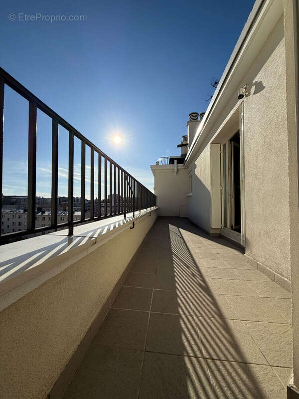 Appartement à MONTROUGE