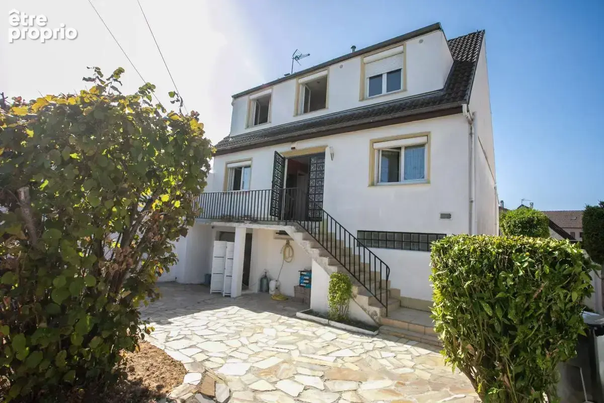 Maison à CHAMPIGNY-SUR-MARNE