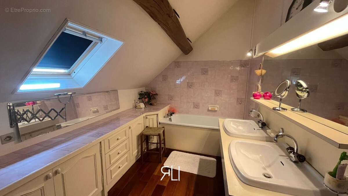 Longère de caractère, grand terrain constructible - photo 10