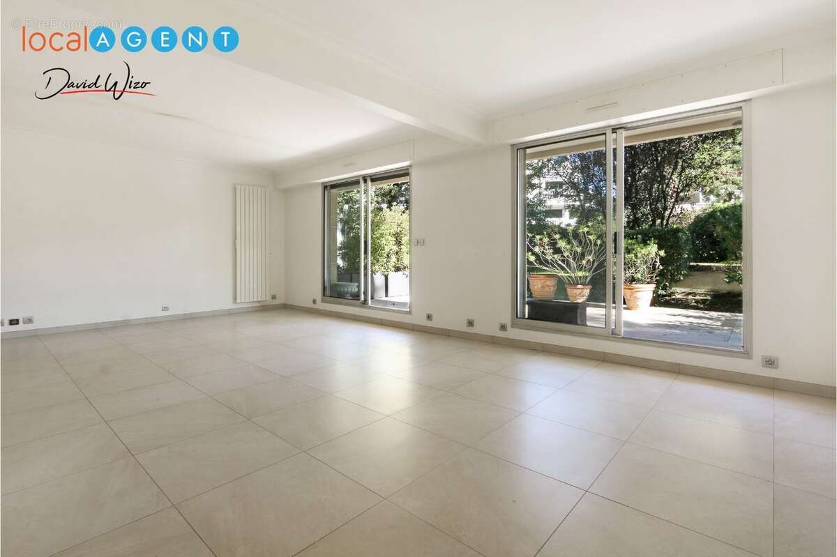 Appartement à LE PLESSIS-ROBINSON