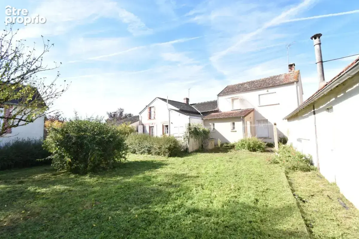 Ensemble de deux maison avec parc de 4000m², à Chaillac (36) - photo 10