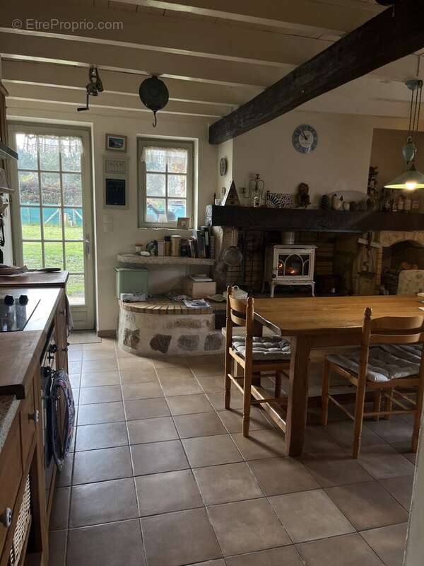 Maison 170 m² à Villandraut  - photo 4