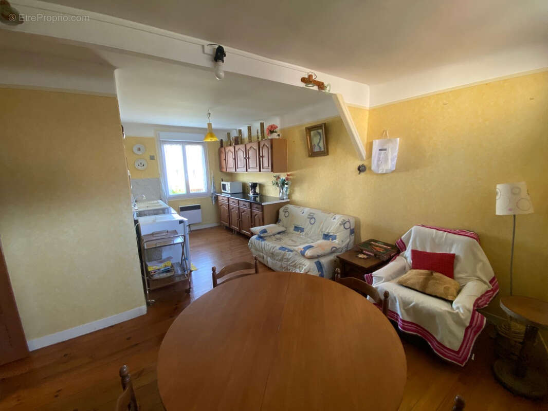 Appartement à ETABLES-SUR-MER