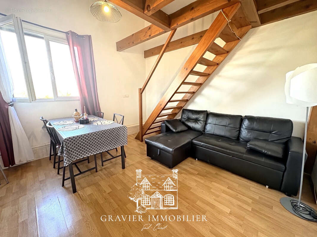 Appartement à LAHONCE