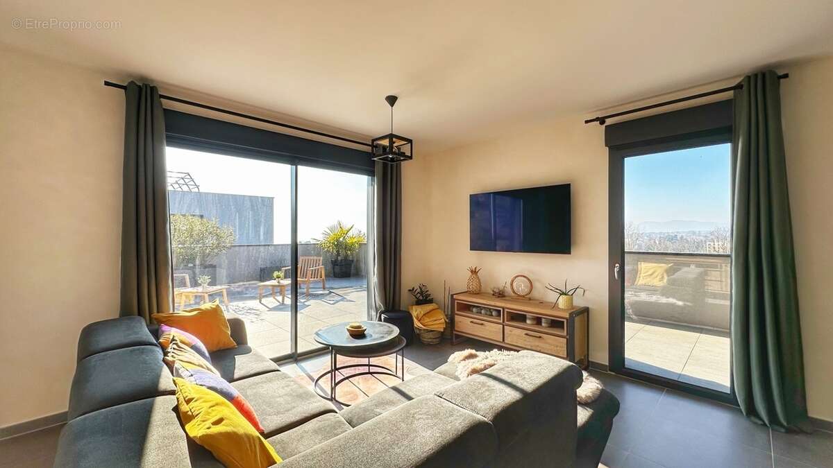 Appartement à VOIRON