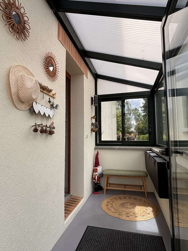 Maison à EZANVILLE