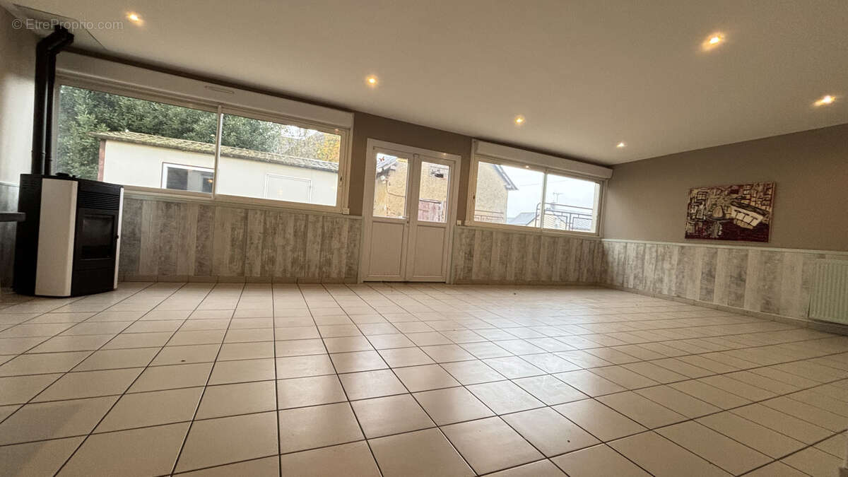 Maison à LA CHAPELLE-DU-NOYER