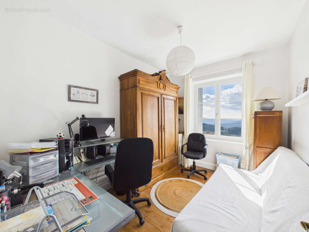 Maison à LA CHAISE-DIEU