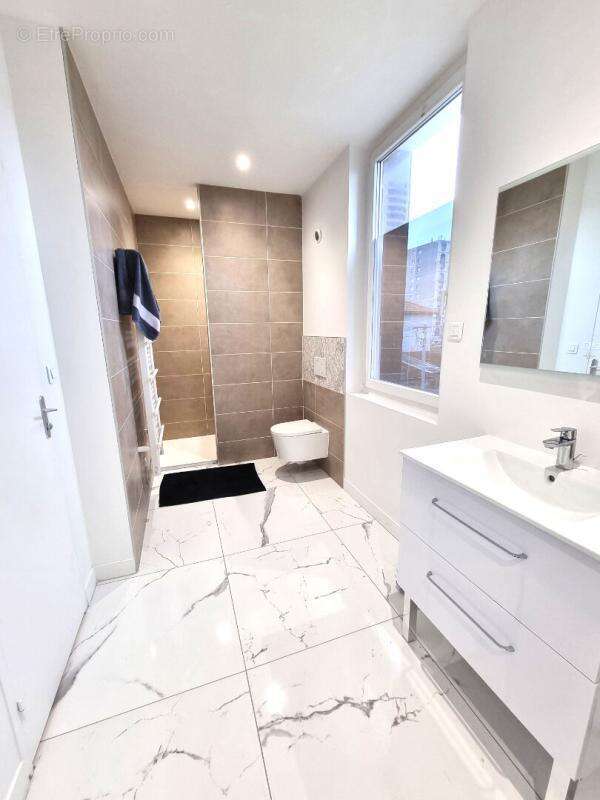 Maison à SAINT-PRIEST