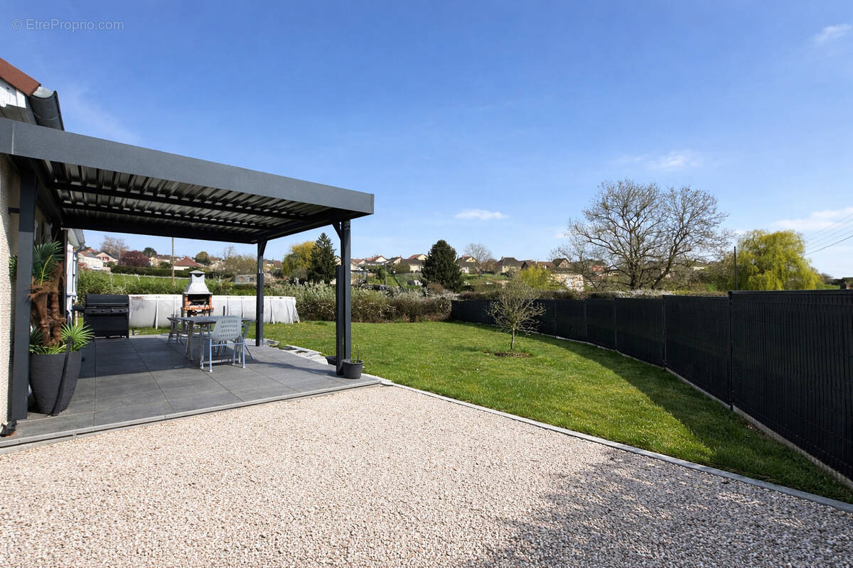 Maison à MONTCEAU-LES-MINES