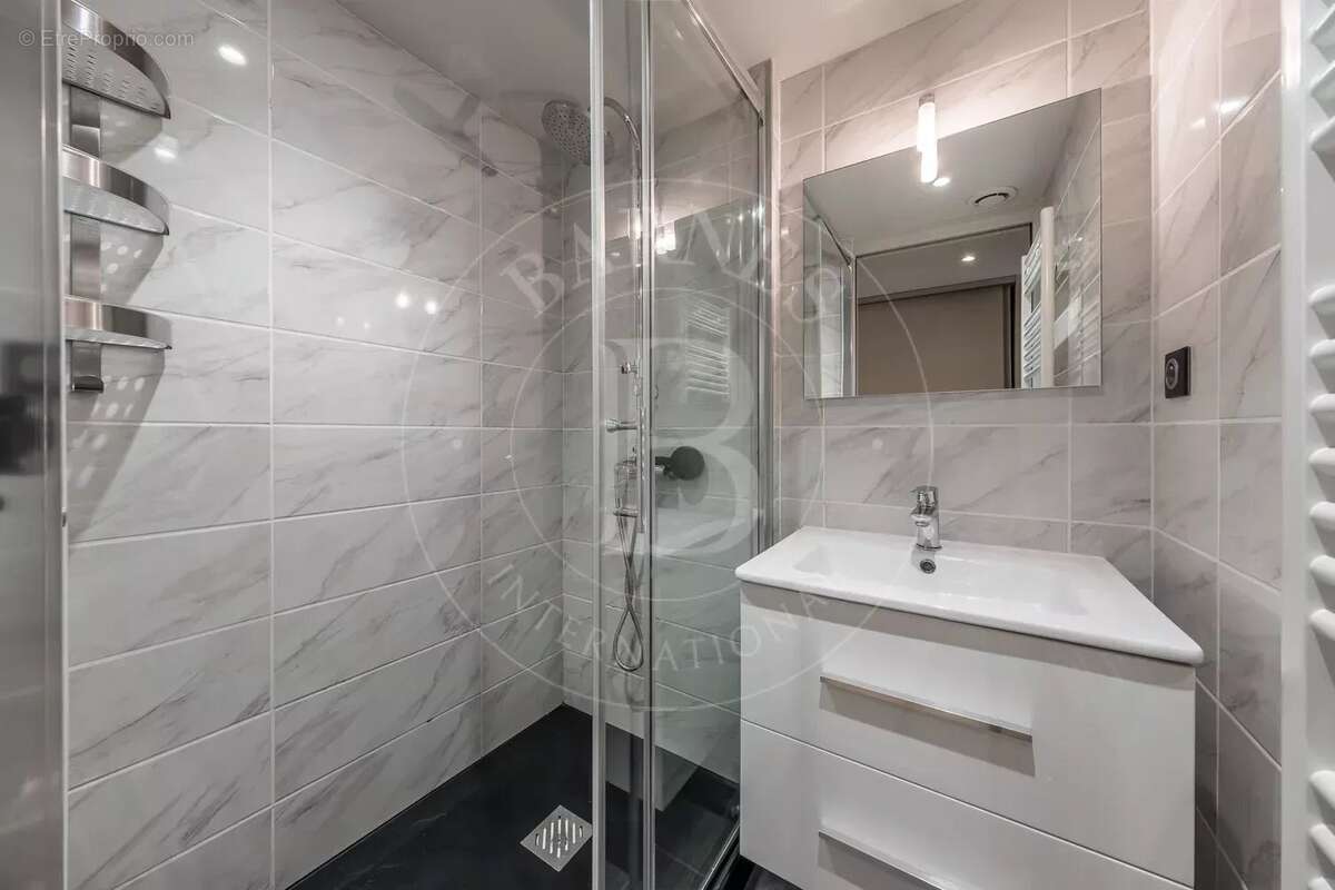 Appartement à LA PERRIERE
