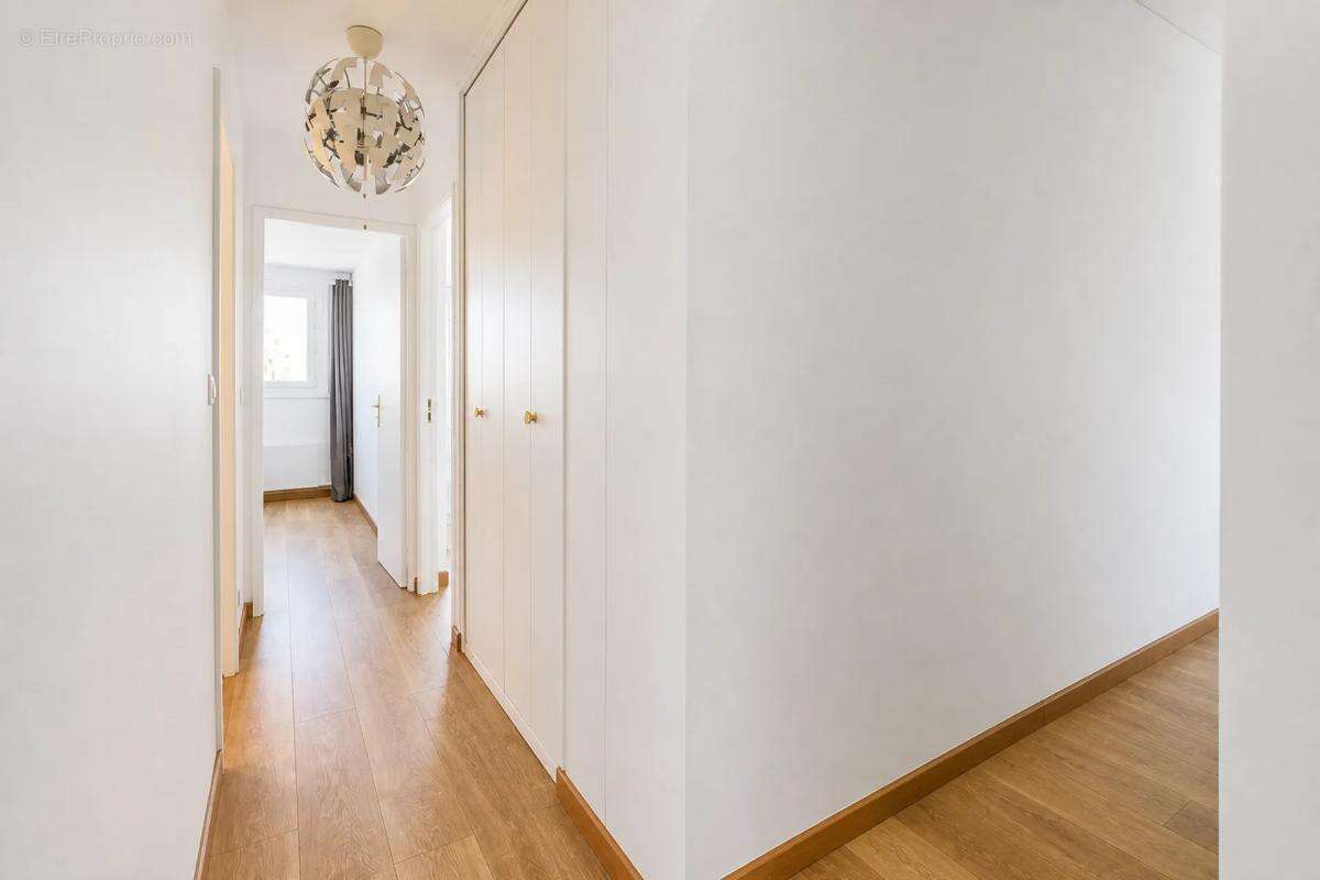5 pièces 81 m² avec balcon à Rosny-sous-Bois - photo 7