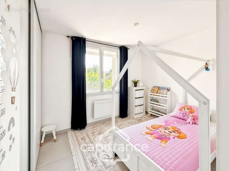 Maison plain-pied de 65,4m² à vendre à BEAUSEMBLANT (26) - photo 10