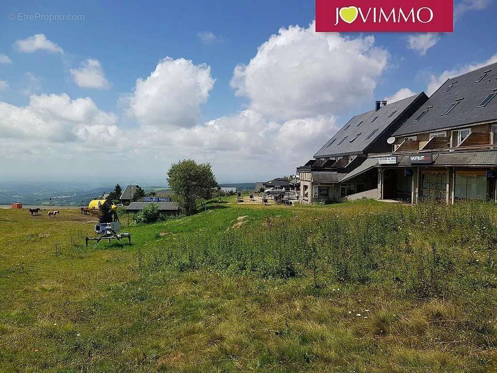 Appartement à CHASTREIX