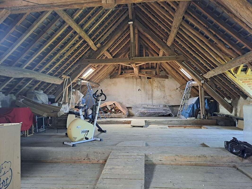 Maison à LA CHAPELLE-D'AUNAINVILLE