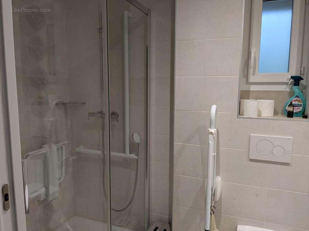 Maison 110 m² à Guiscriff  - photo 7