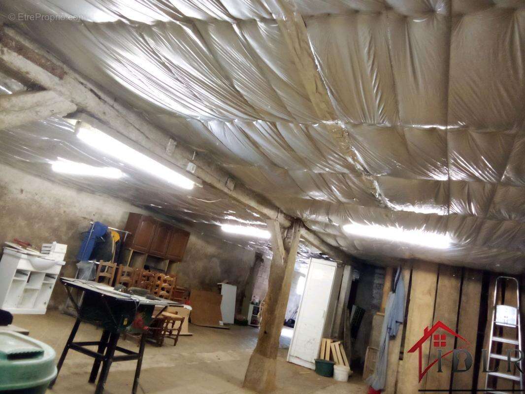 Maison d'habitation de 112 m2 habitable avec dépendances agr - photo 11
