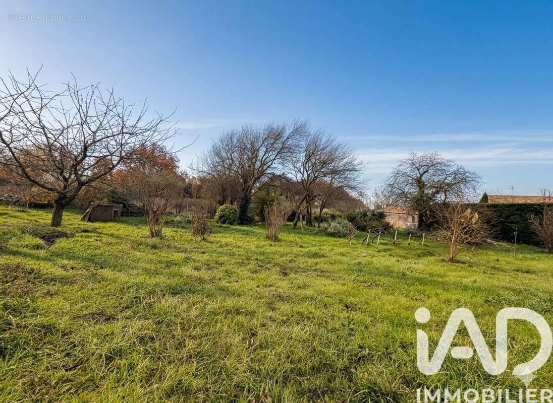 Photo 6 - Terrain à UZES