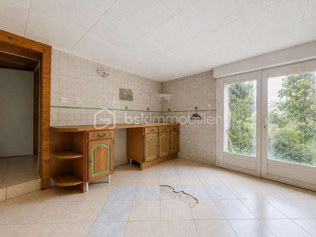 Maison à rénover – 145 m² – Nesles-la-Montagne - photo 17