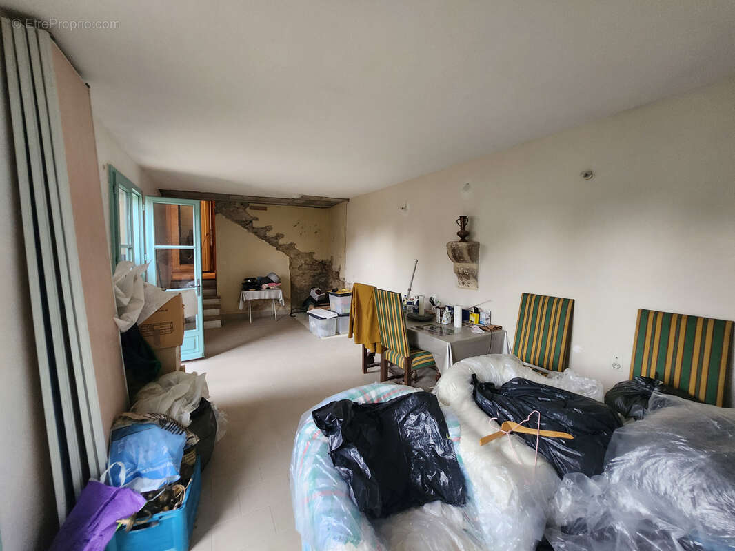Appartement à UZES
