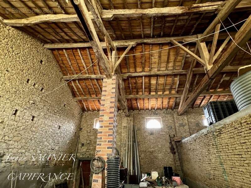 Dpt Haute Garonne (31), à vendre SAINT JULIA maison P6 - photo 9