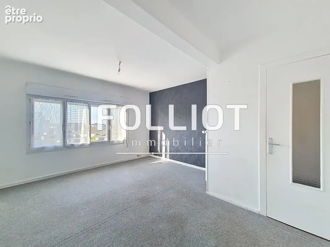 A VENDRE Appartement 4 pièce(s) 68.55 m2 à Caen  Rive Droite - photo 1