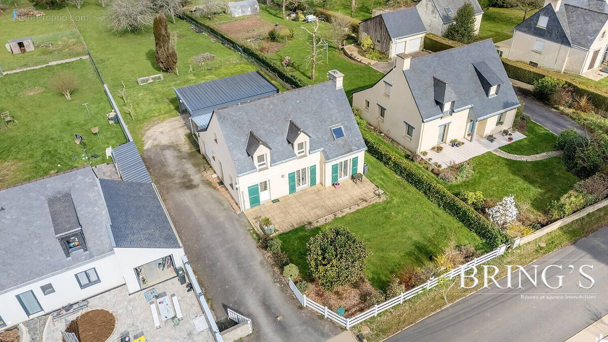 Maison à QUESTEMBERT