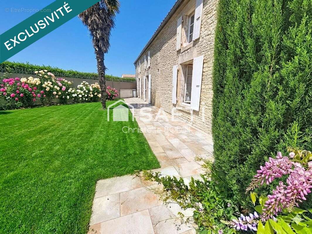 Photo 2 - Maison à SAINT-JEAN-DE-LIVERSAY