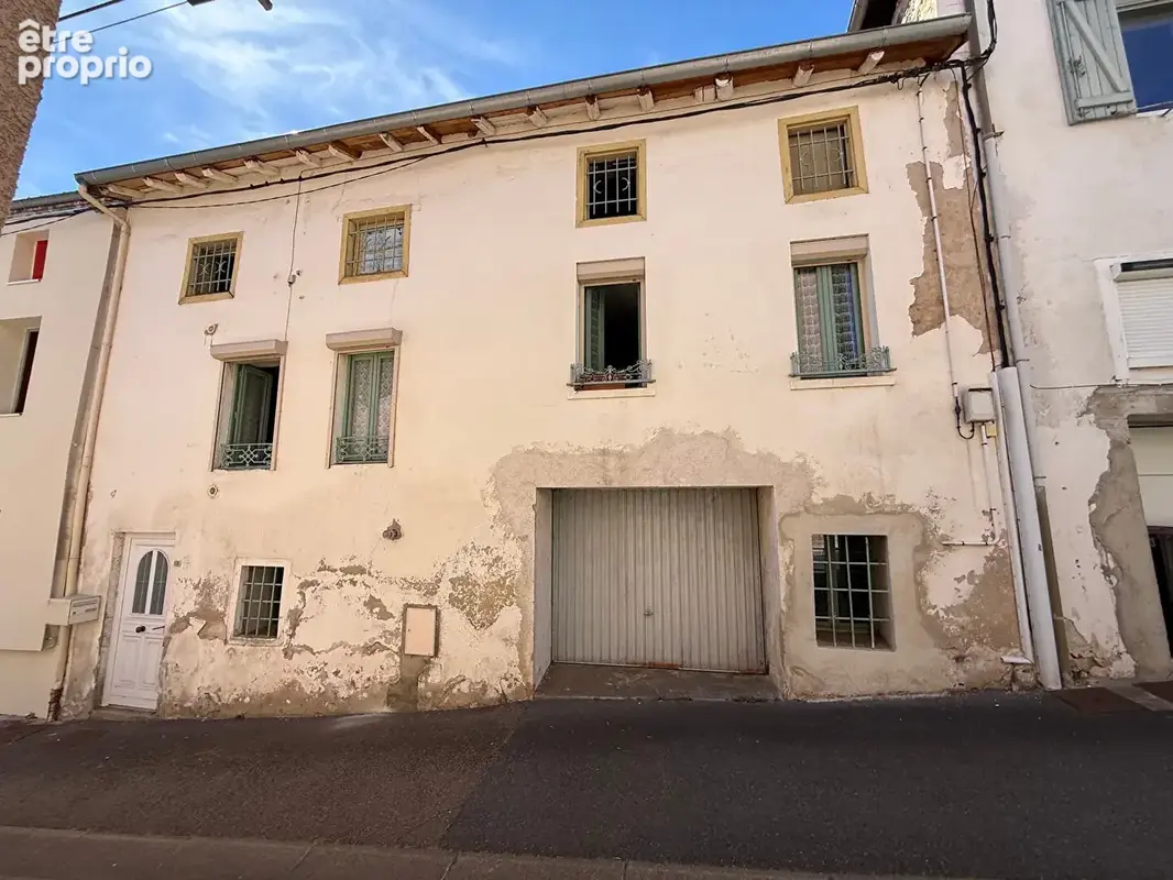 Photo Maison à Renaison au prix de 65 000€