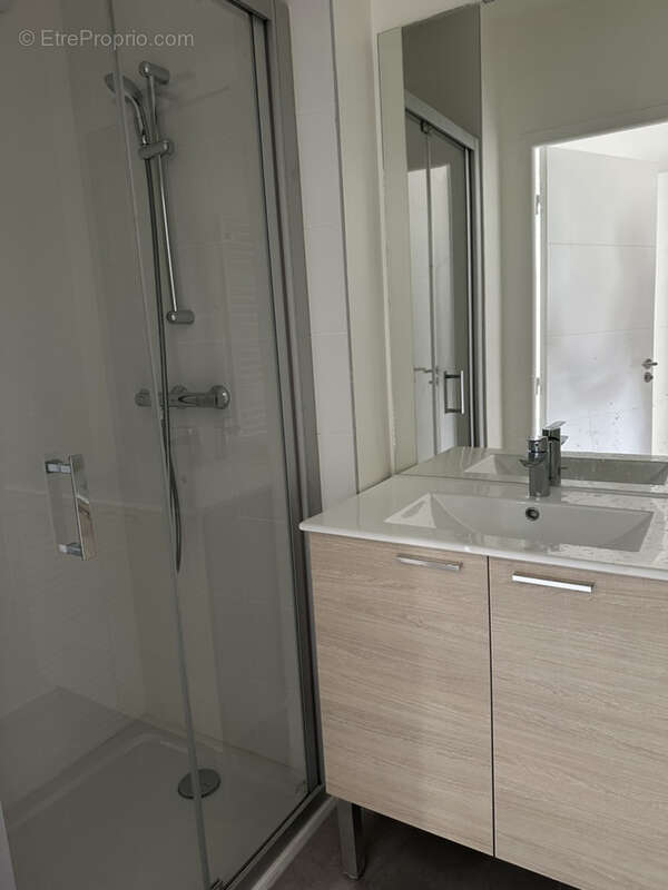 Appartement à REIGNIER