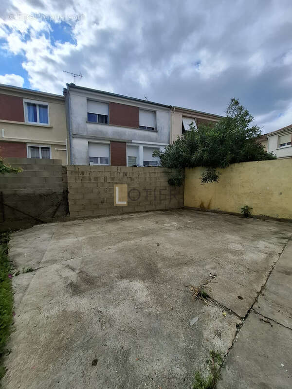 Maison à BEZIERS