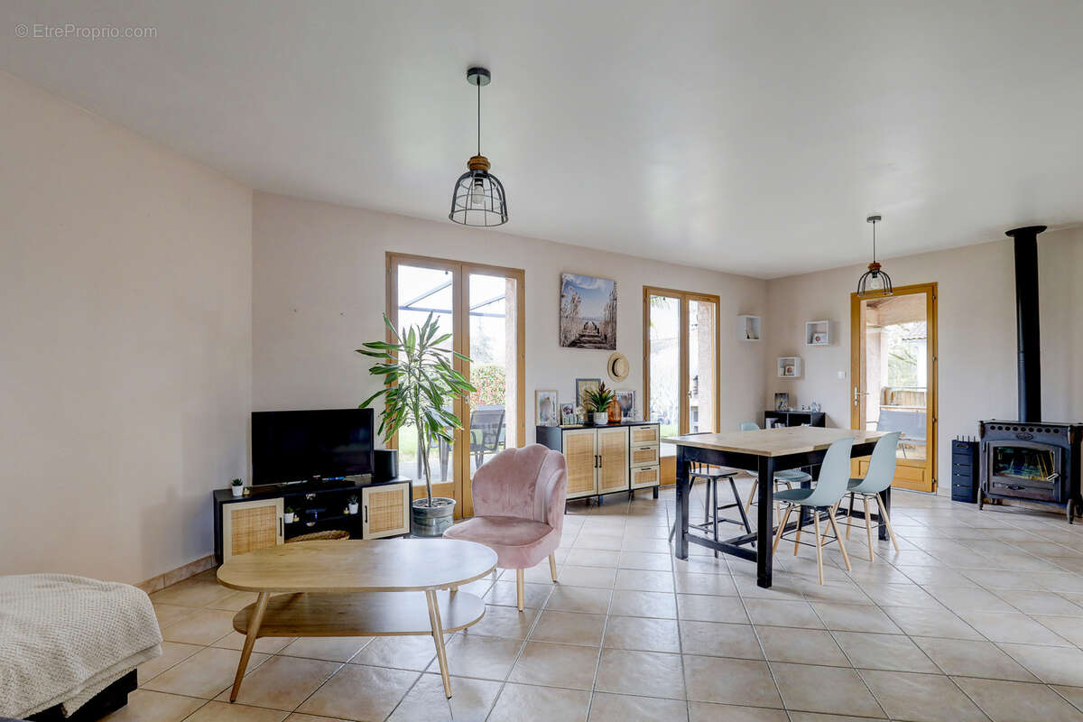 Maison à SAINT-PAUL-CAP-DE-JOUX