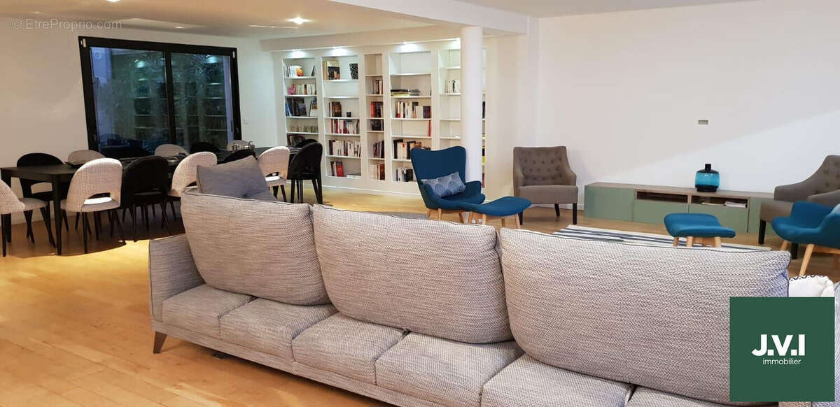 Appartement à ENGHIEN-LES-BAINS