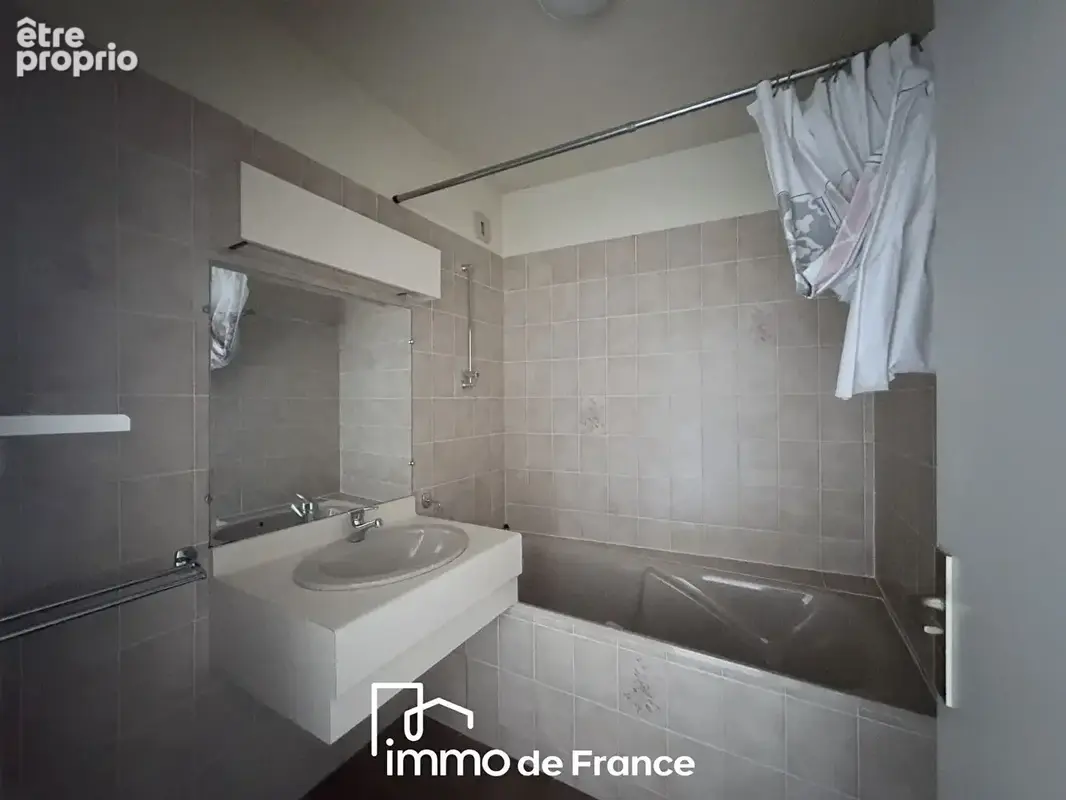 Appartement Rodez 2 pièce(s) 49 m2 - photo 9