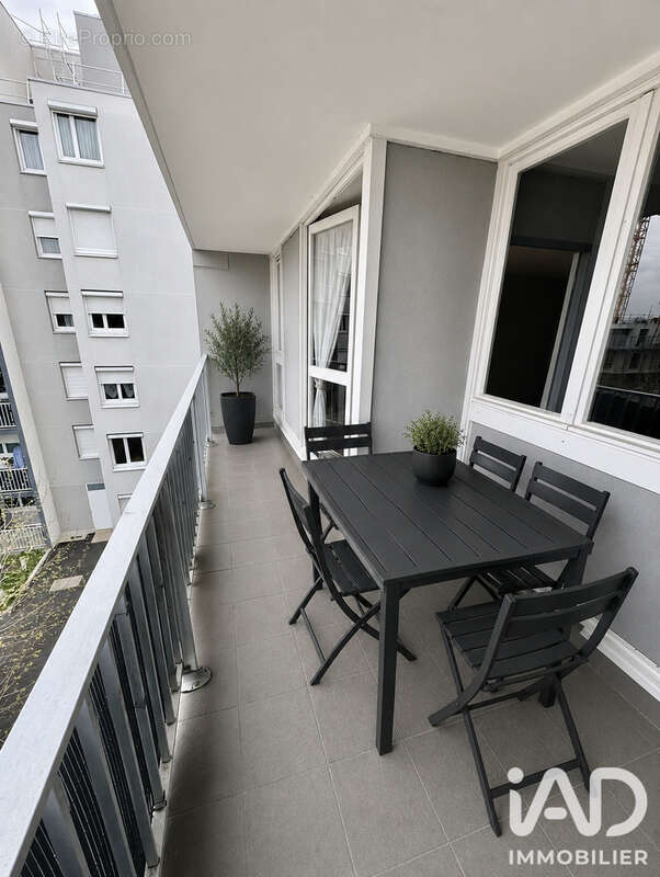 Photo 4 - Appartement à QUINCY-SOUS-SENART