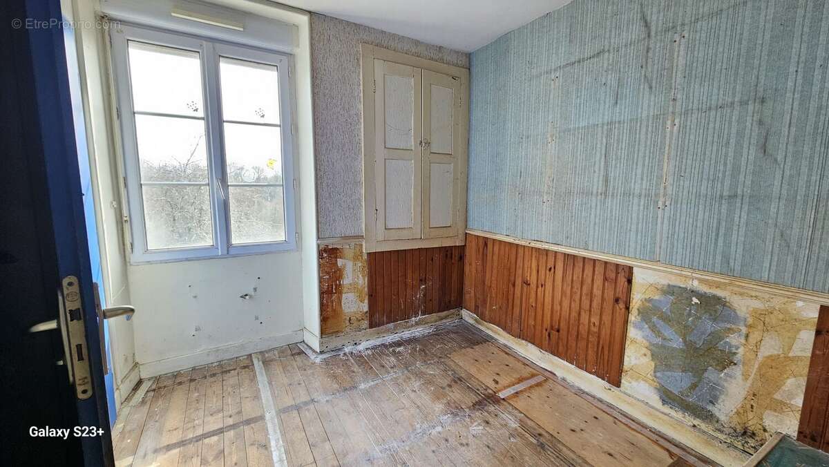 Maison à CELLES-SUR-BELLE