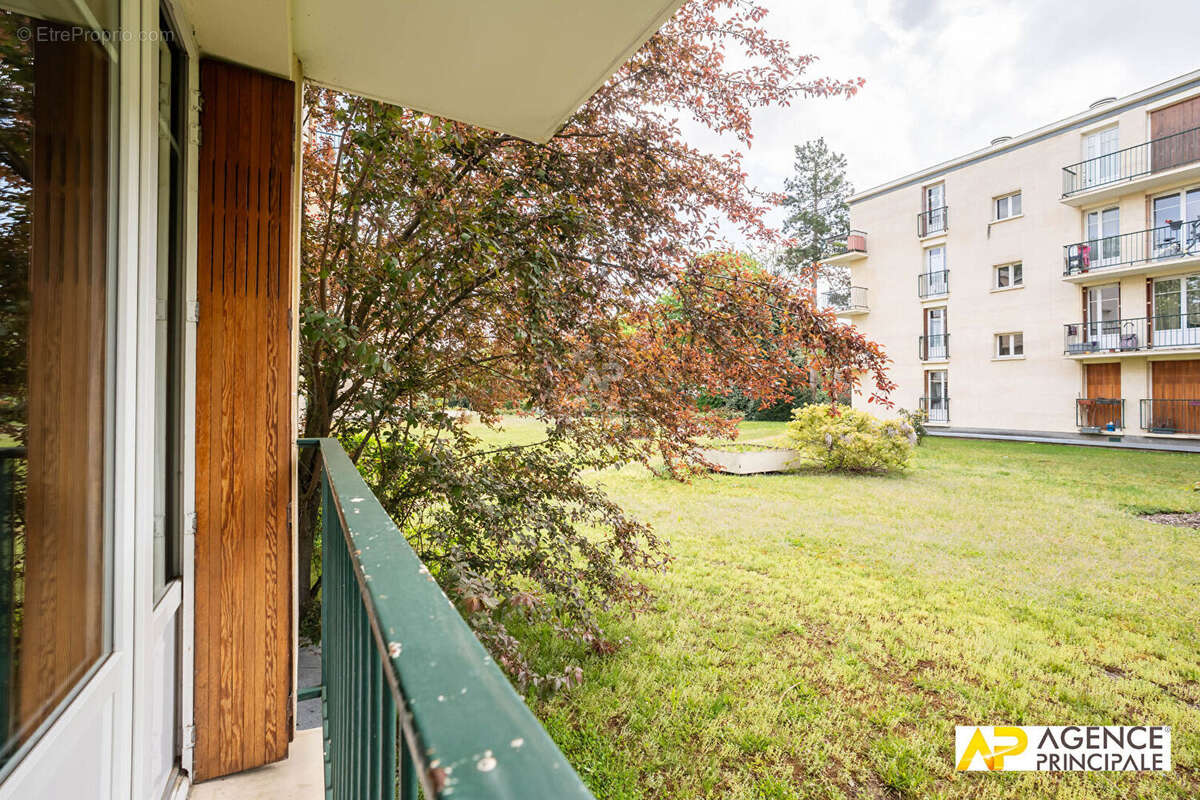 Appartement à MAISONS-LAFFITTE