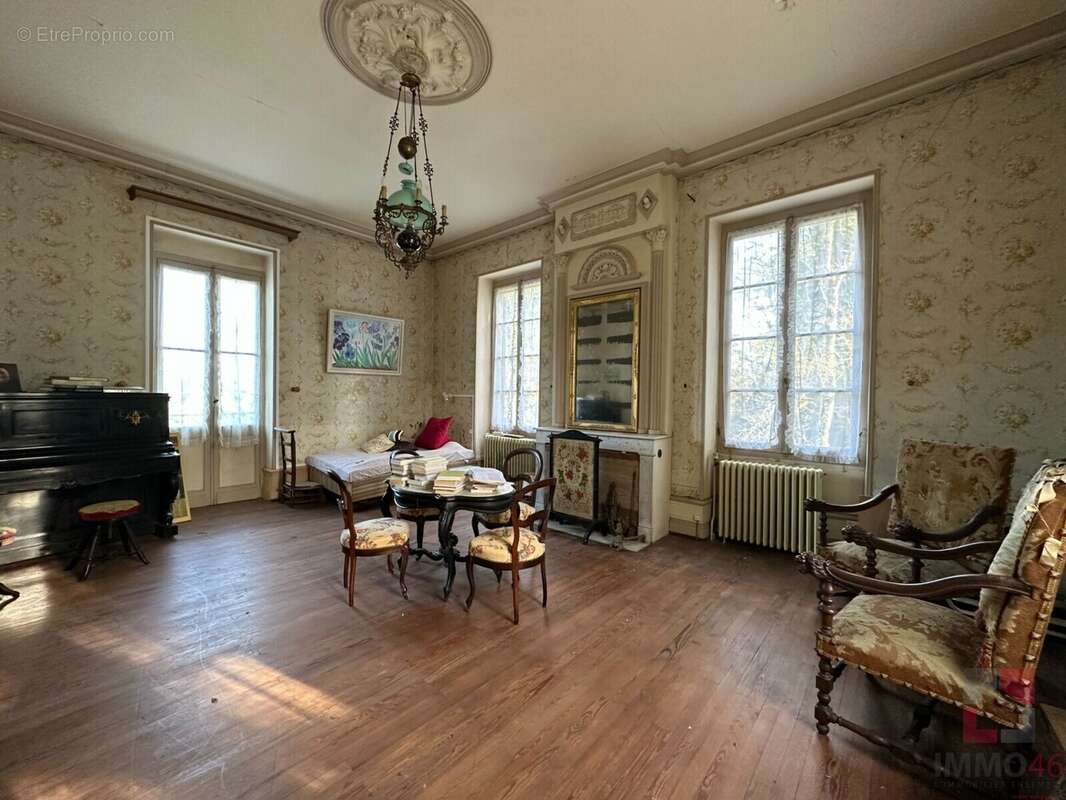 Maison à LUZECH