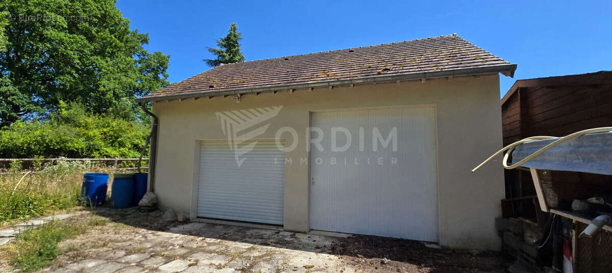 Maison à Cosne S/L - 4 pièces - 2 chambres - Double garage - Terrain de  1497 m² - photo 15