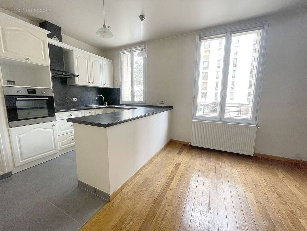 Appartement à SEVRES