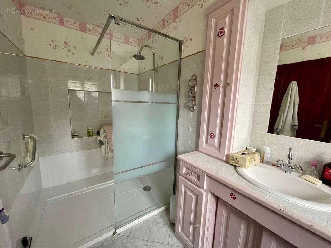 Maison à MILLY-LA-FORET