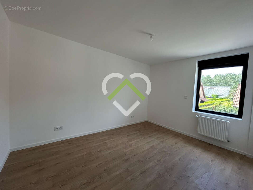 Superbe maison familiale entièrement rénovée au coeur du village prisé de VERLINGHEM - photo 10