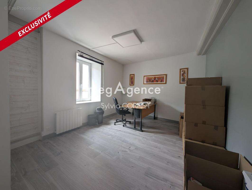 Appartement à TENAY