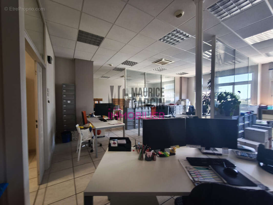 Commerce à CARPENTRAS