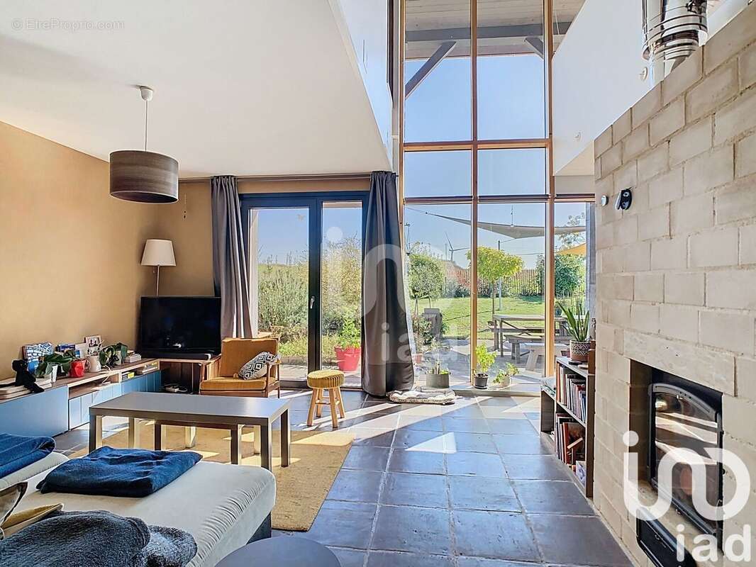 Photo 8 - Maison à CORROY