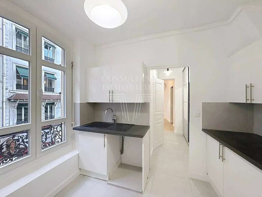 Appartement à PARIS-9E