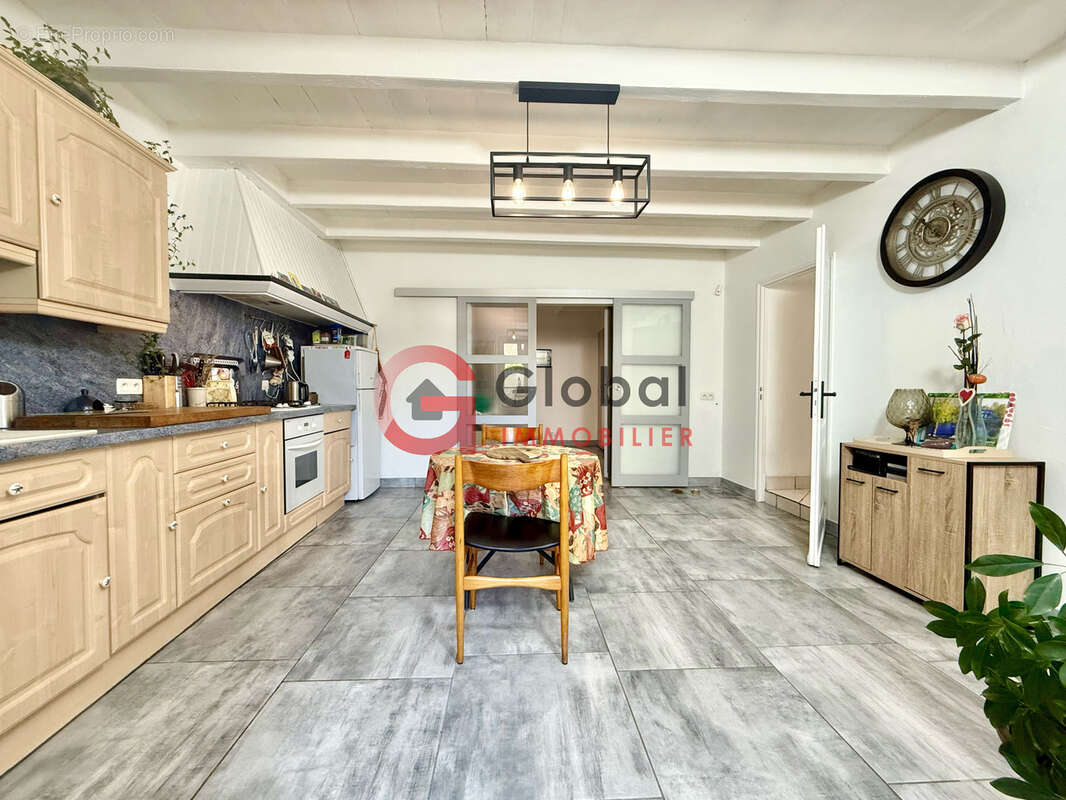 Maison à SAINT-HILAIRE-LA-PALUD