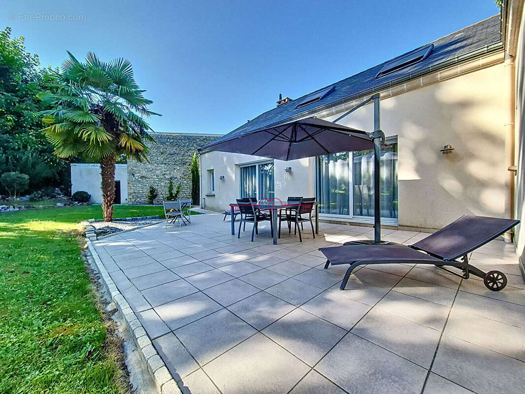 Maison à GUEUX